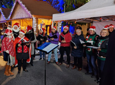 Chorale coup de Choeur à l'inauguration du marché de Noël de Golbey