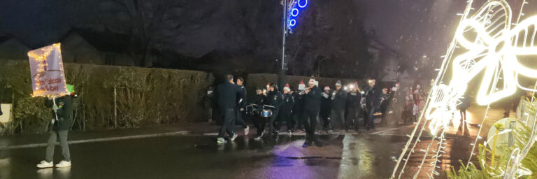 Parade de noel de golbey 2024 avec l'orchestre d'harmonie