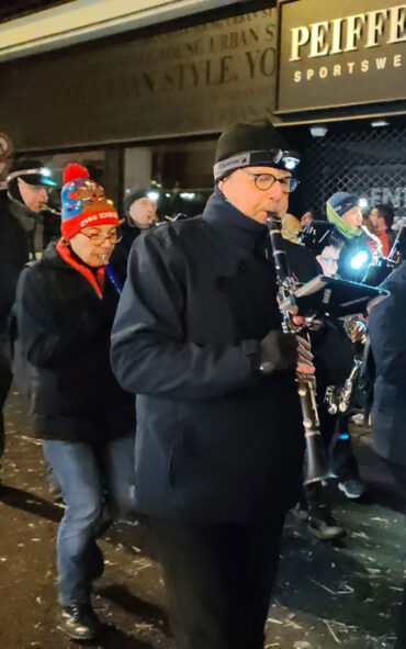 Défilé de Saint-Nicolas a Epinal 2024 avec l'orchestre d'harmonie de Golbey