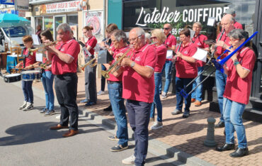 L'orchestre d'harmonie à la foire aux beignets râpés 2025 à Golbey