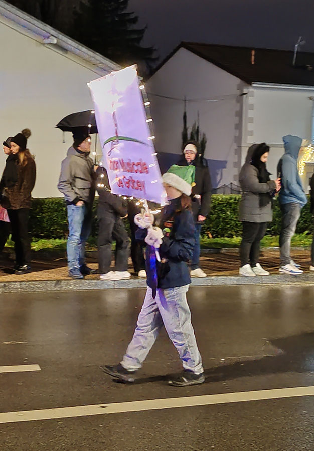 Défilé de la Saint-Nicolas 2025 à Golbey avec l'Orchestre d'Harmonie de l'Union Musicale de Golbey